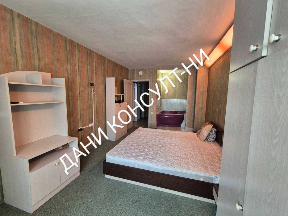Продава се Тристаен апартамент в Велико Търново, Акация - 109 кв.м за 1560 €/кв.м - Снимка #14