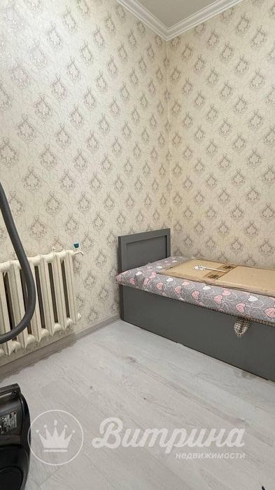 Срочно! 2в3 комнатная квартира Феруза!