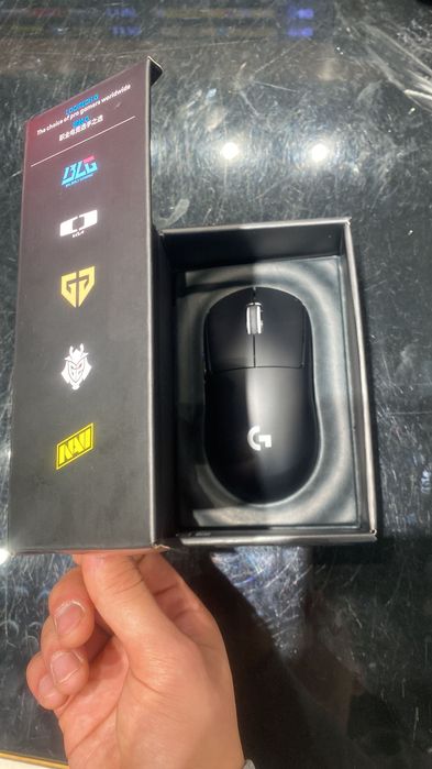 Игровая мышка Logitech pro X superlight 2se
