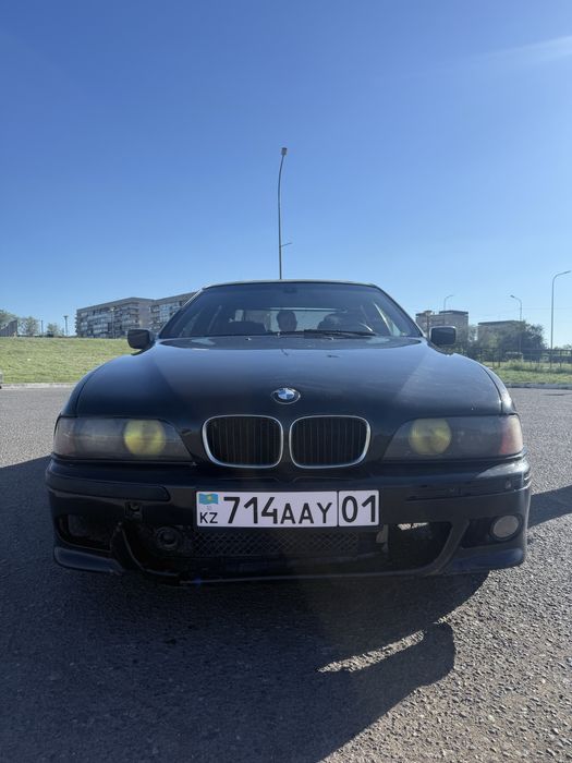 BMW 520 машина BMW 520