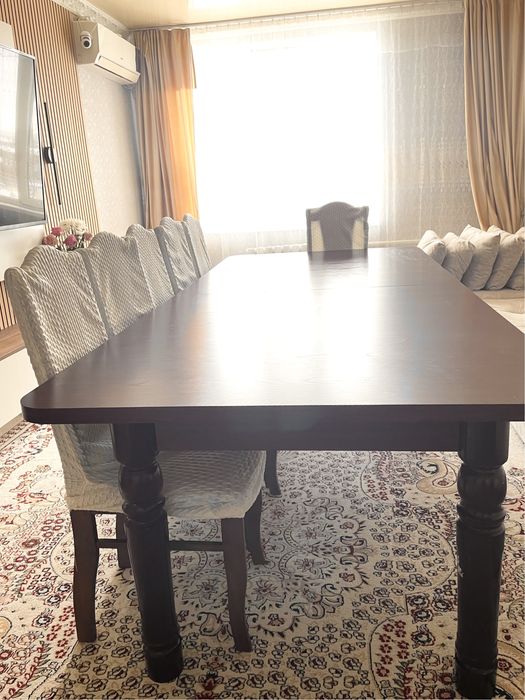 Продам стол и стулья 12шт