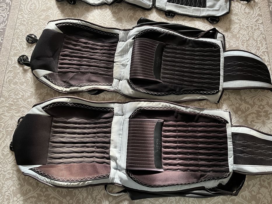 Универсальный чехол для машины