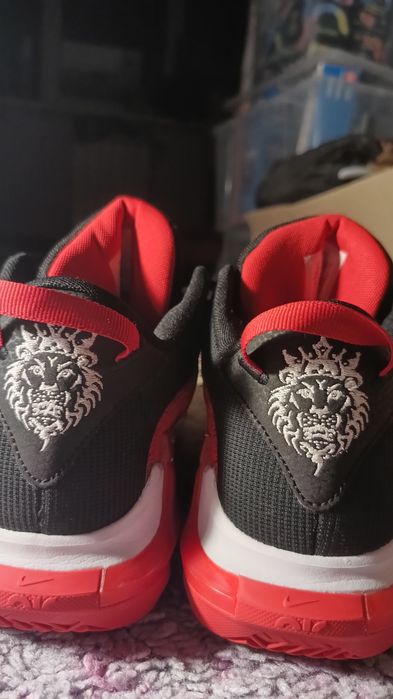 Lebron 7 adidași de baschet,