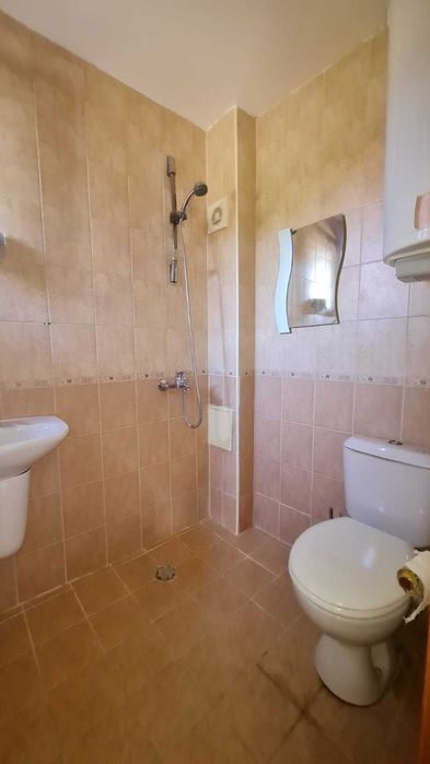 Продава се Тристаен апартамент в с. Кошарица, Област Бургас - 106 кв.м за 849 €/кв.м - Снимка #18