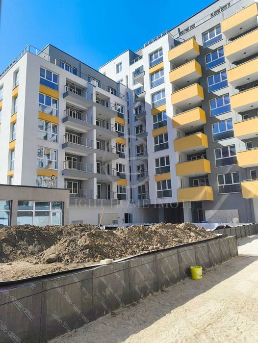 Продава се Двустаен апартамент в Пловдив, Гагарин - 74 кв.м за 1173 €/кв.м - Снимка #4