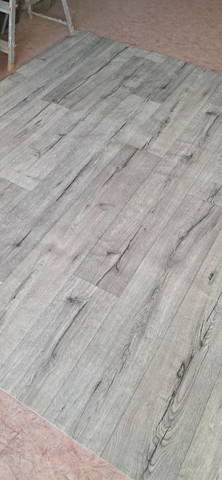 Продам линолиум новый