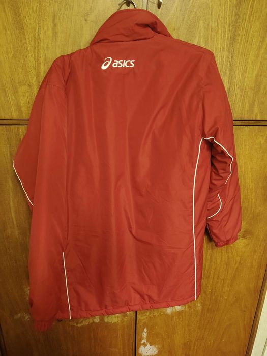 Яке Asics червено L размер