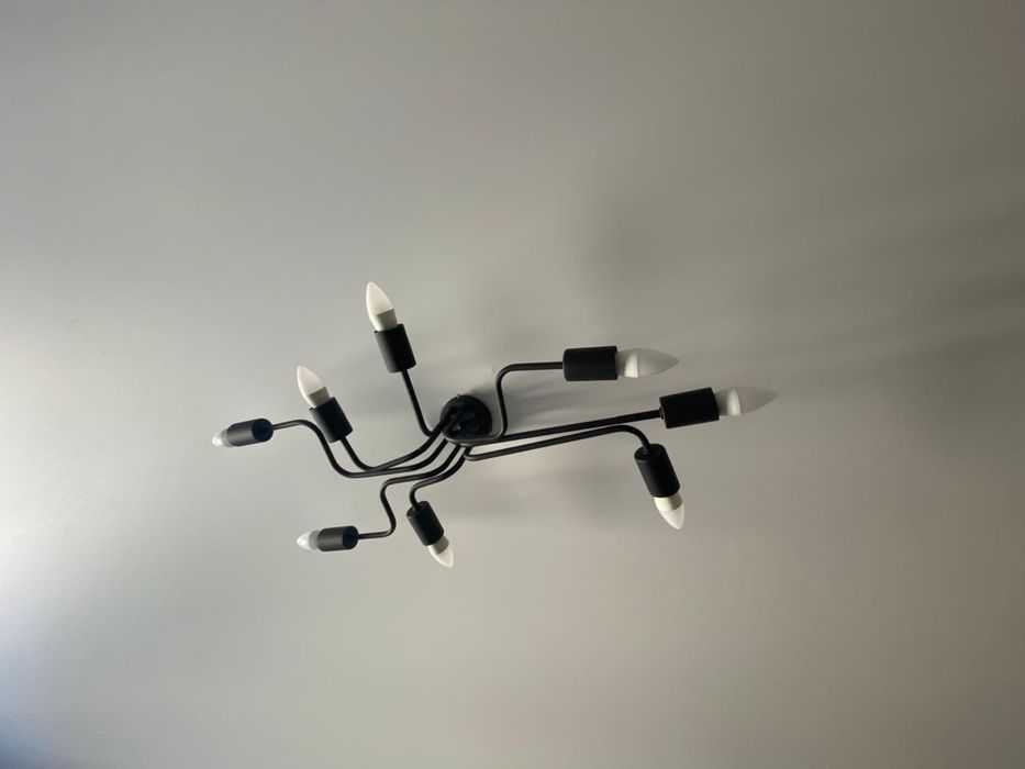 Люстра стильная