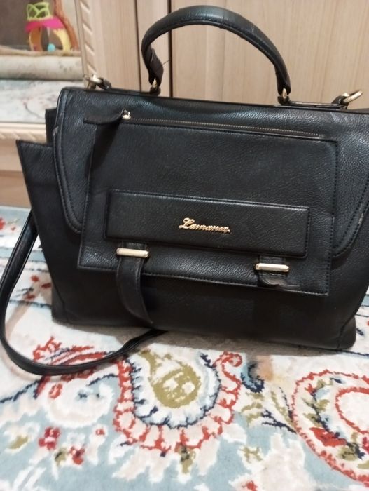 Продам сумку вместительную