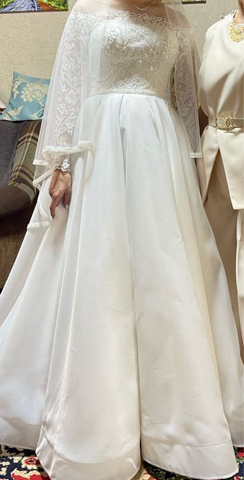 Продам эксклюзивное свадебное платье