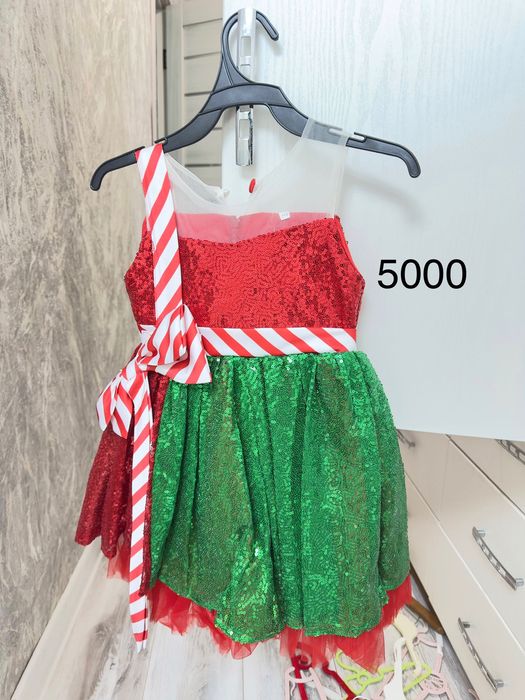Продам детские платья