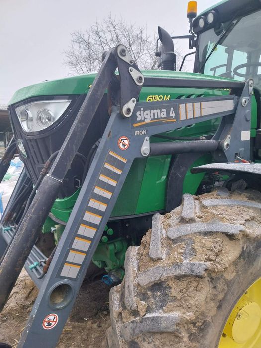 Продава се челен товарач