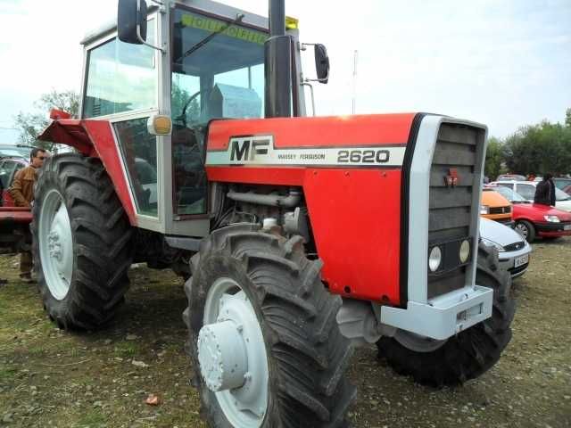 Parbriz Geam Luneta Massey Ferguson