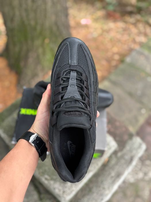 Nike air max 95 | Black & White [44 & 43]