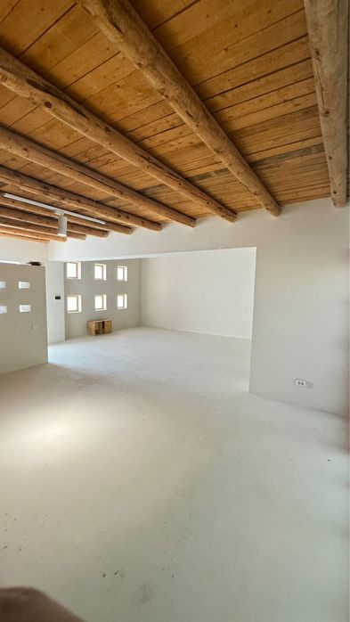 Улица Токаева 17 вдоль трассы