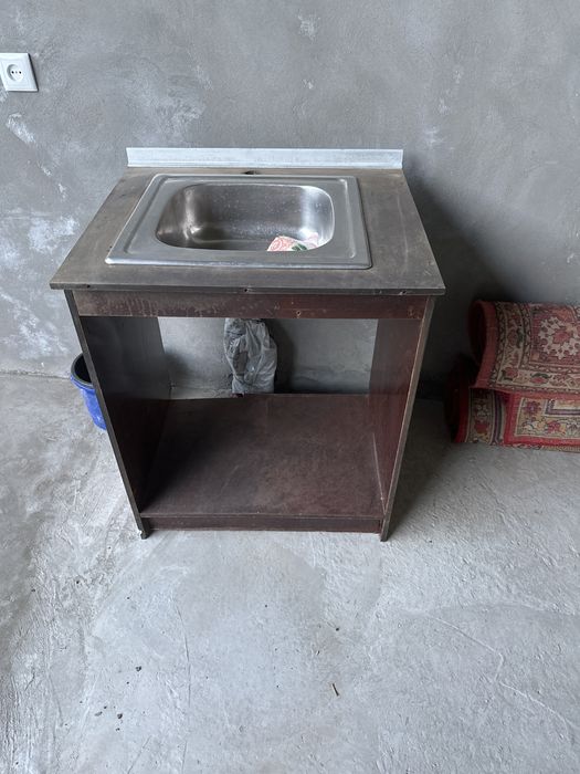 Кухонная мебель Б/у