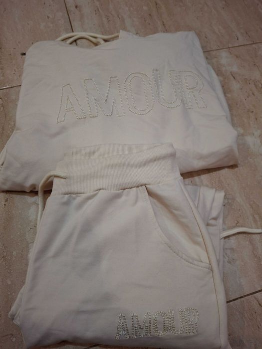 Дамски  спортен комплект