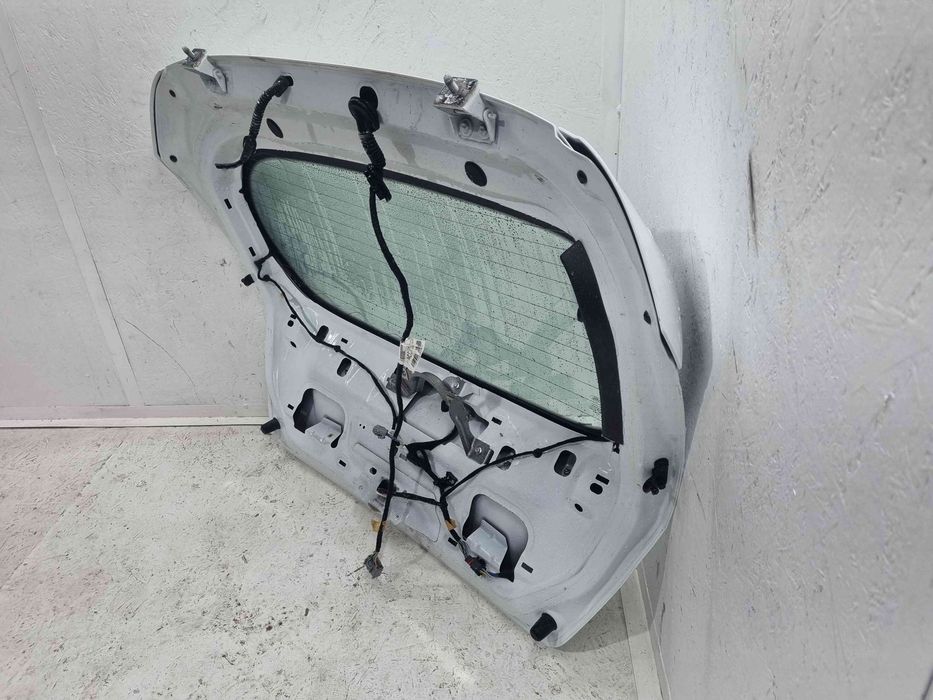 Haion Ford Fiesta 6 facelift [Fabr 2008-2019] Frozen White