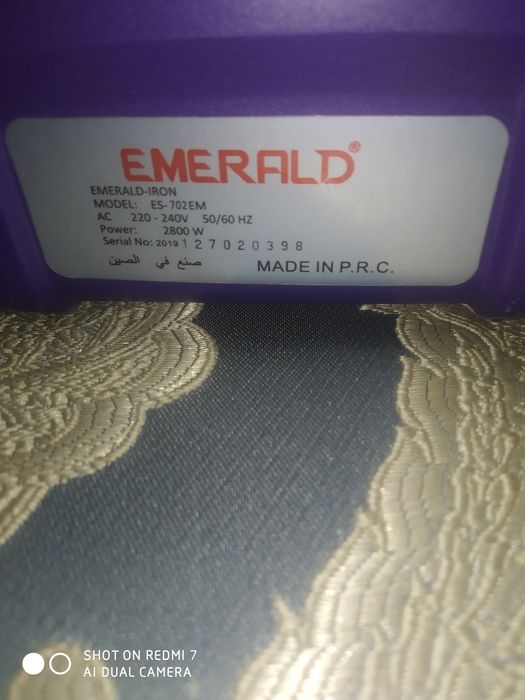EMERALD dazmoli sotiladi srochna 100$kelishamiz