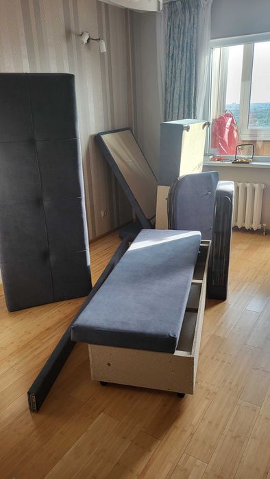 Продам диван. Новый. Срочно