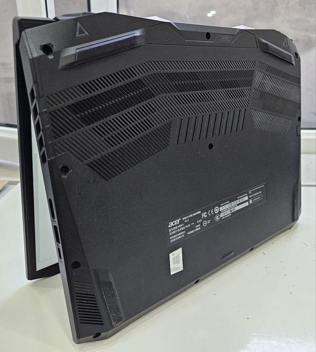 Ноутбук Acer Nitro AN515-45