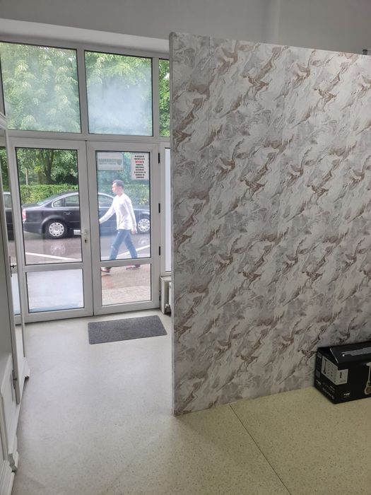 Sp.comercial vitrat stradal, str.Stefan cel Mare nr 22