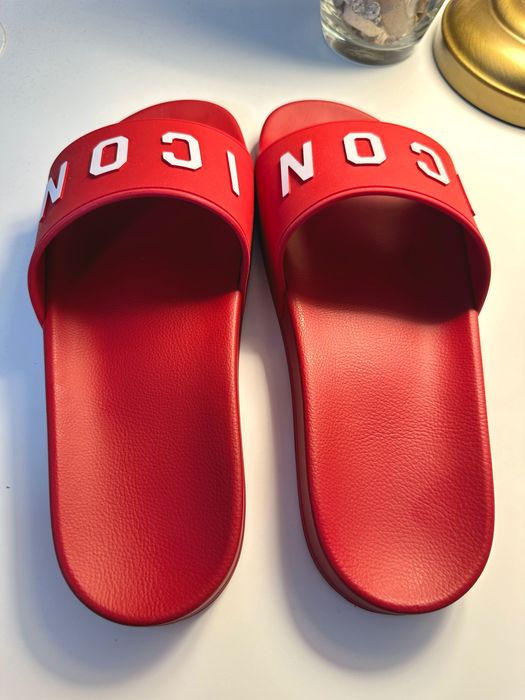 Мужские шлепанцы DSQUARED2