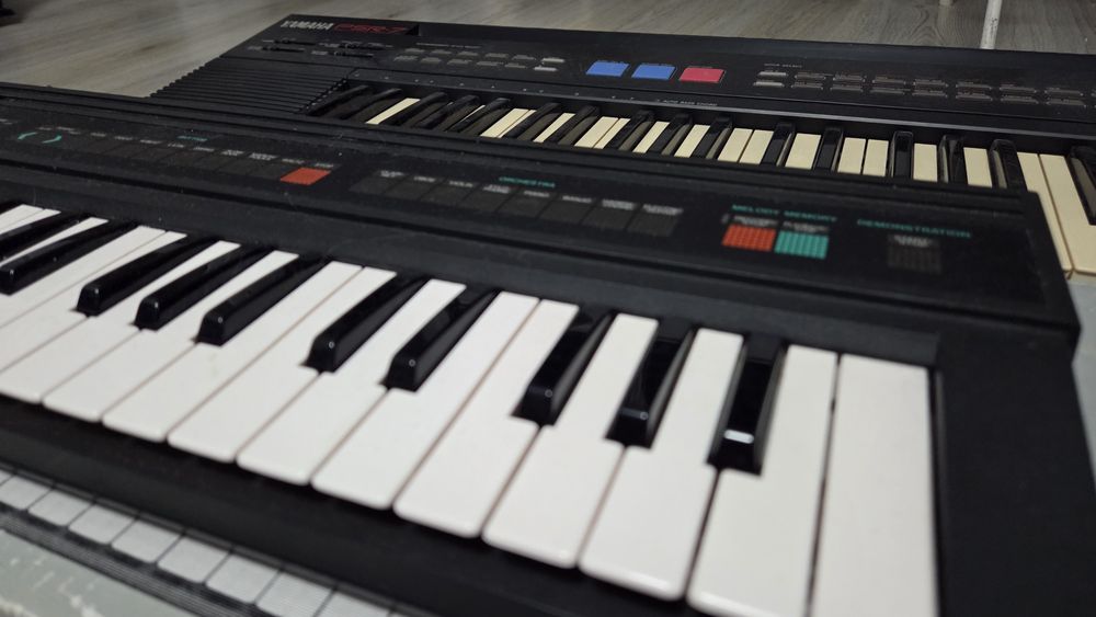 Синтезатори Yamaha pss и psr