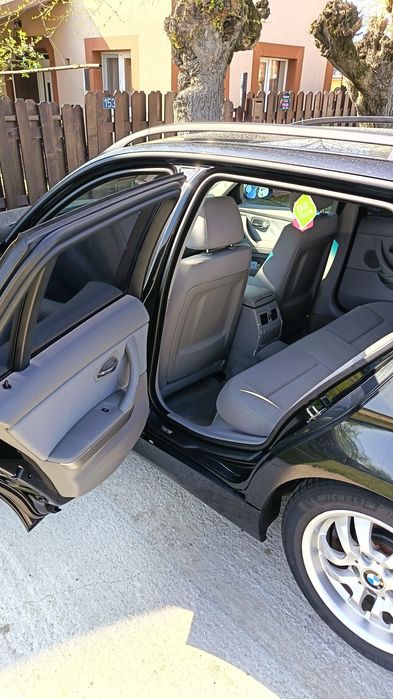 Vând  BMW e 91 320 d cutie manuala stare bună