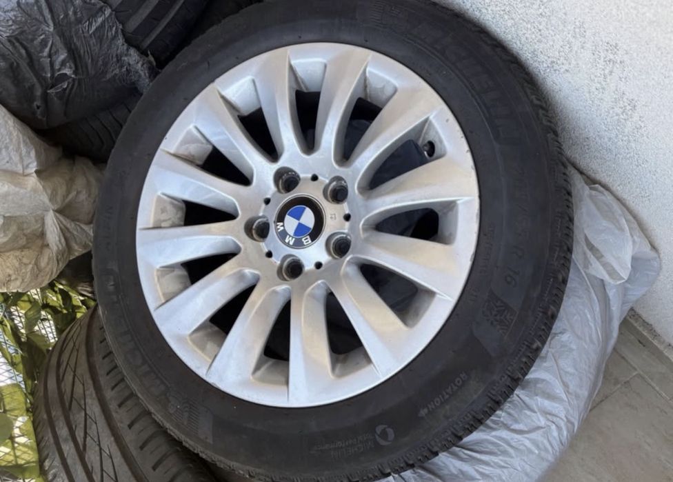 Jante style 282 R16 Bmw Seria 1 3 E90 E87 Anvelope Michelin All season 205/55/16 dot 2022