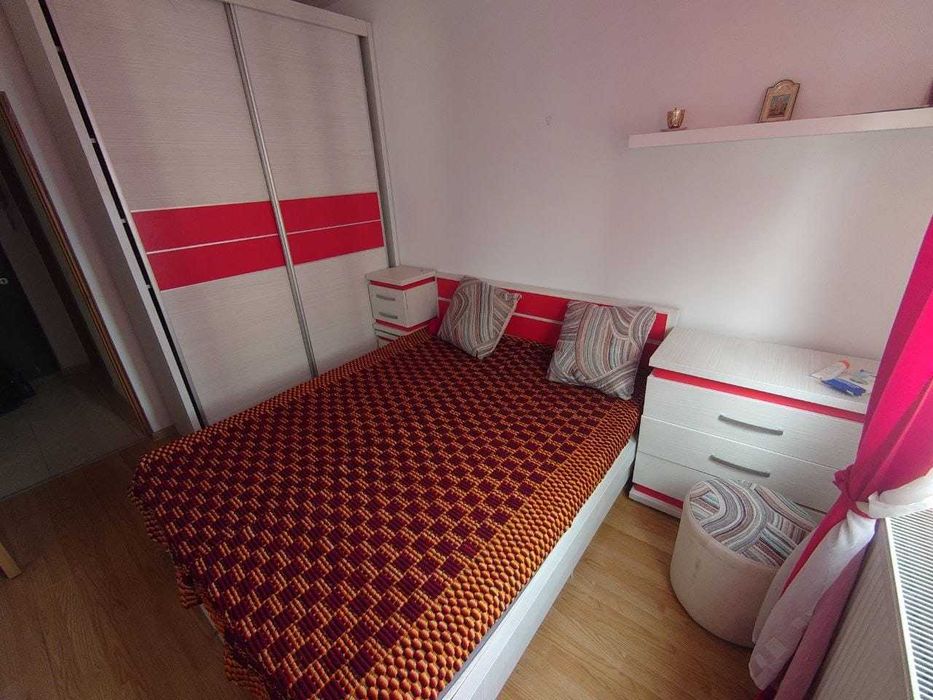 Închiriez apartament 2 camere utilat, mobilat, bloc 2016, 40 mp utili, decomandat, la 8 minute de metrou Berceni 370 euro