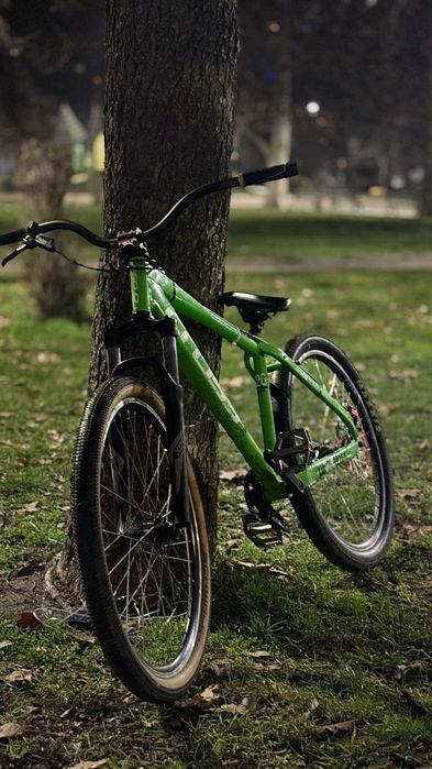 Продавам колело cross Dexter