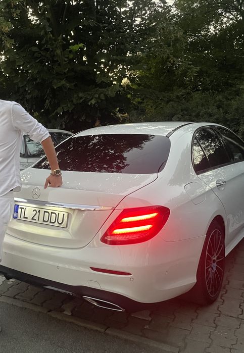 Transport luxury pentru evenimente, business și momente speciale