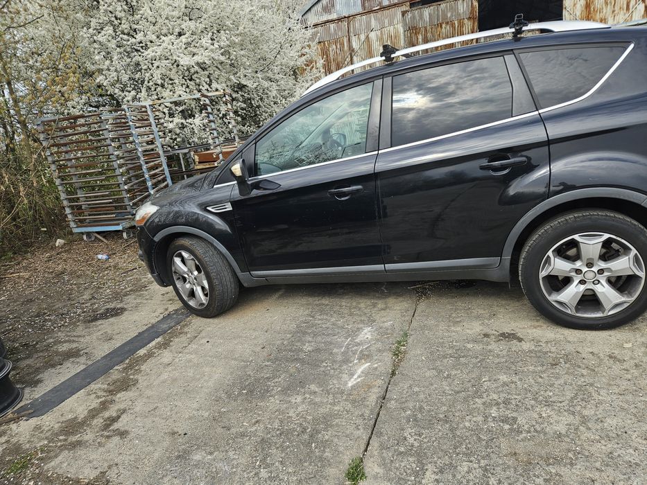 Dezmembrez Ford kuga 2.0 tdci 140cp 4x4 cutie automata/Manuala