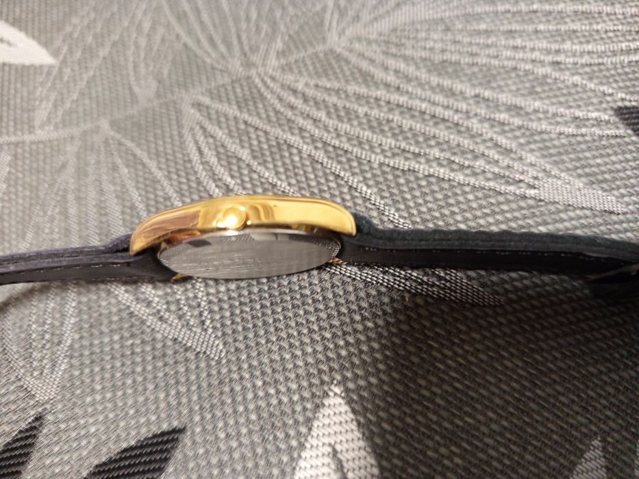 Кварцов позлатен Citizen