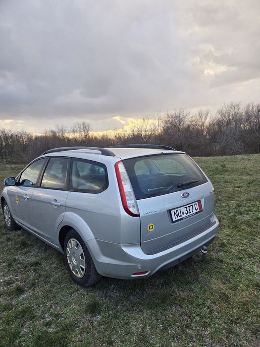 Ford focus facelift 1.6 tdci an 2011 numere valabile