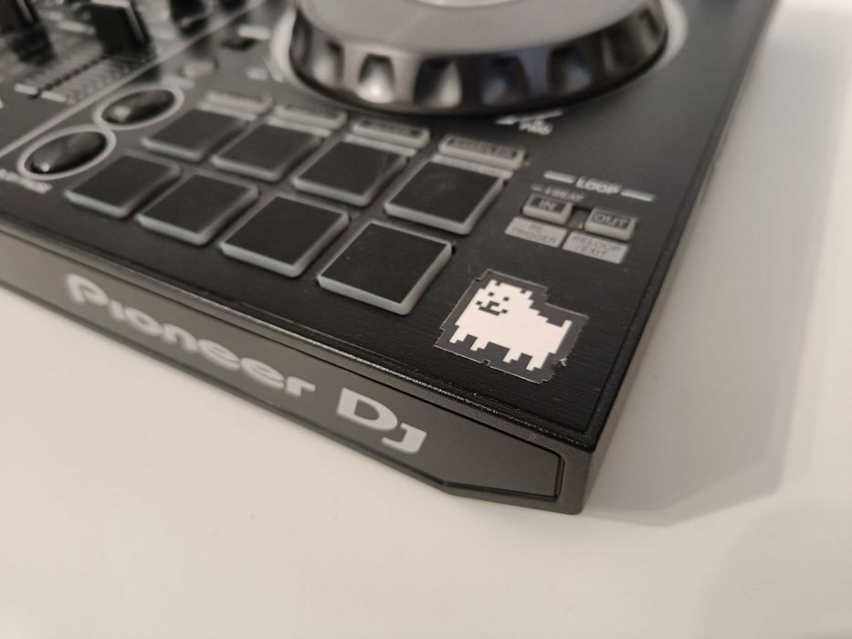 Consola Pioneer DDJ-RB