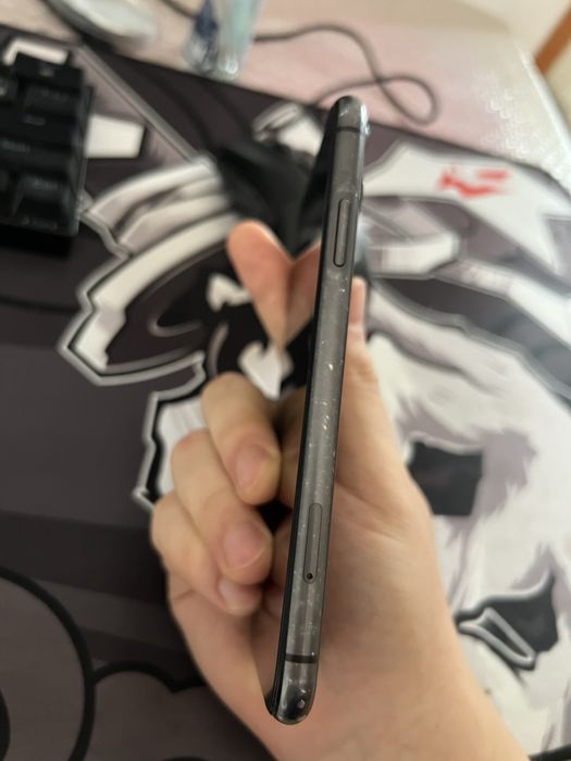 Iphone 11 64gb в нормальном состоянии