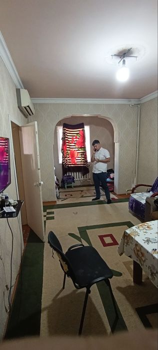 Ijaraga bollarga uy 800 mingdan 2 ta xonali hamma sharoit bor