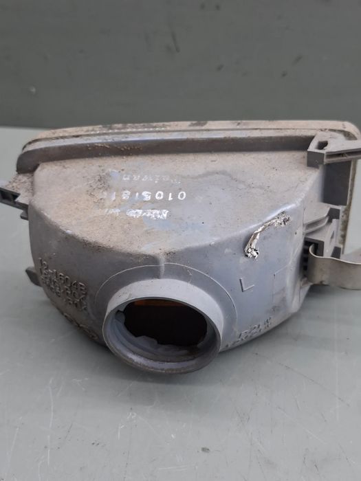 Lampa semnalizare fata stanga 12-1603B Volkswagen VW Golf 1993