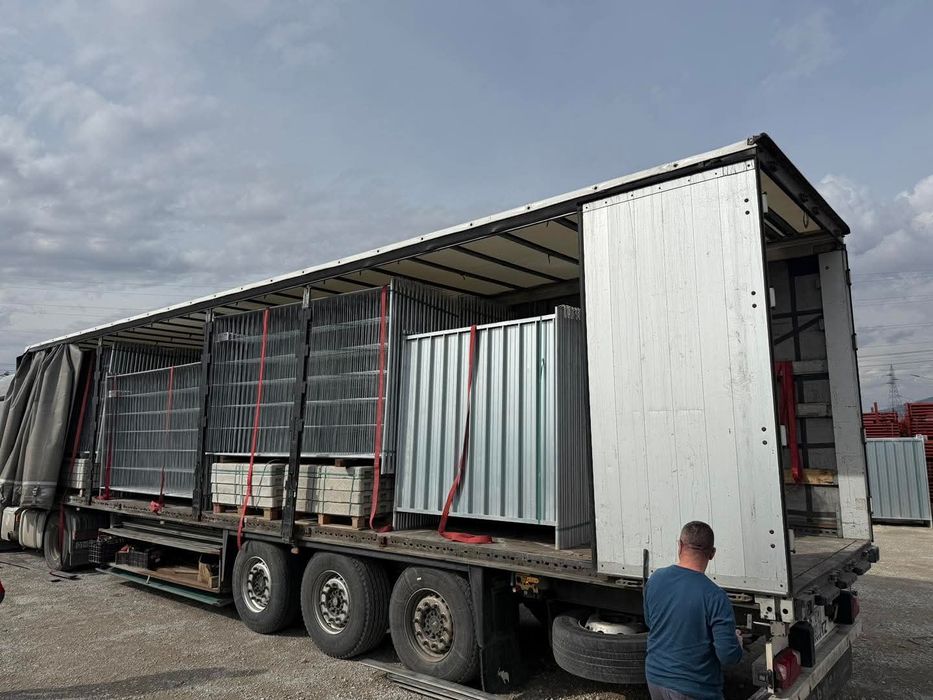 Ограда и кофражи