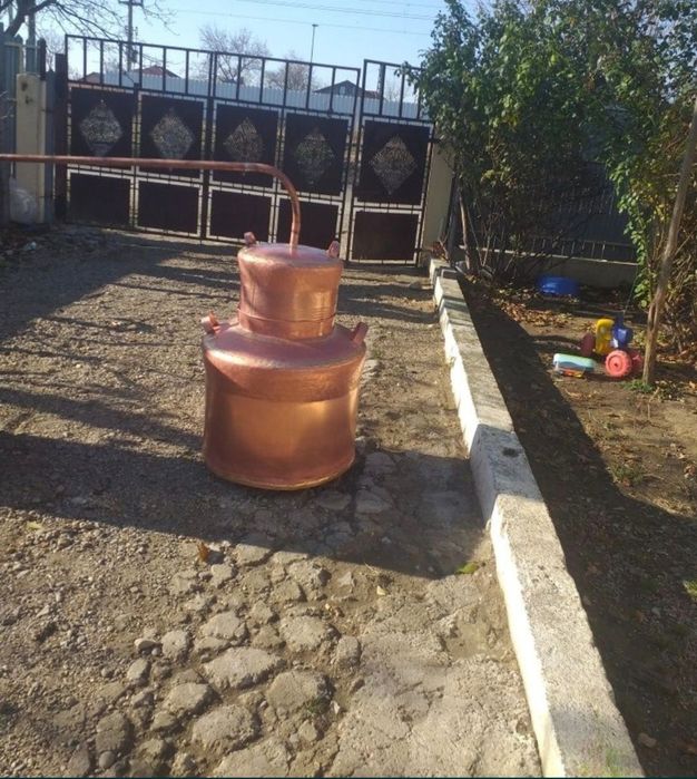 Vând cazane de țuică din cupru alimentar la comanda