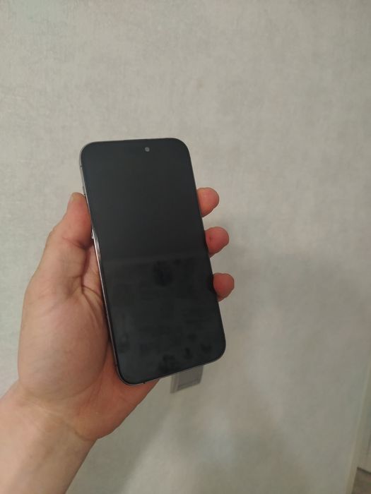 Продам Айфон 14 про мах