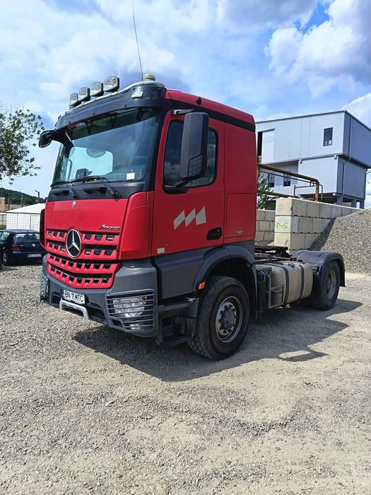 Mercedes-Benz AROCS Mercedes-Benz Arocs 1848 Cap Tractor 4x4 / Euro 6 / An 2016
