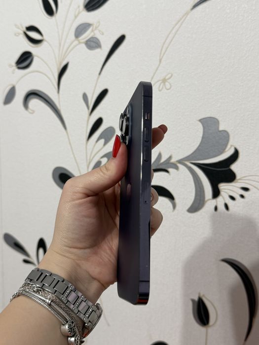 Vând iphone 14 pro max