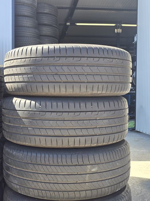 4 Броя 225/55/17 2xContinental 6,6mm 2xMichelin 5,2mm 2023dot