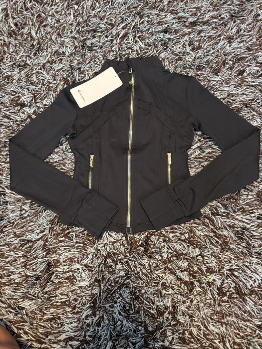 Lululemon Define Cropped Jacket