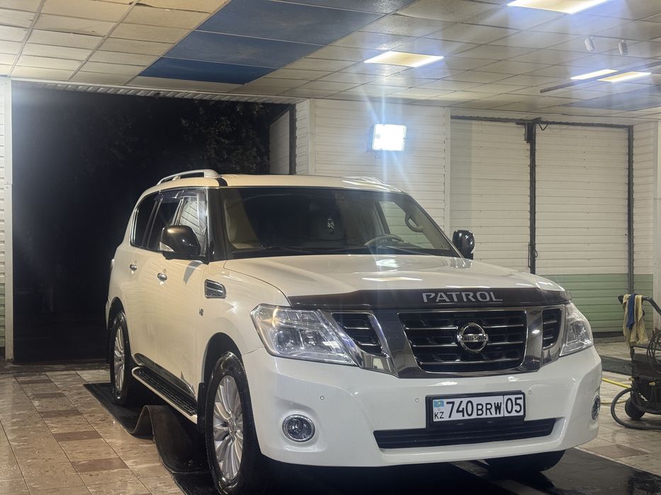 Nissan patrol 2014
