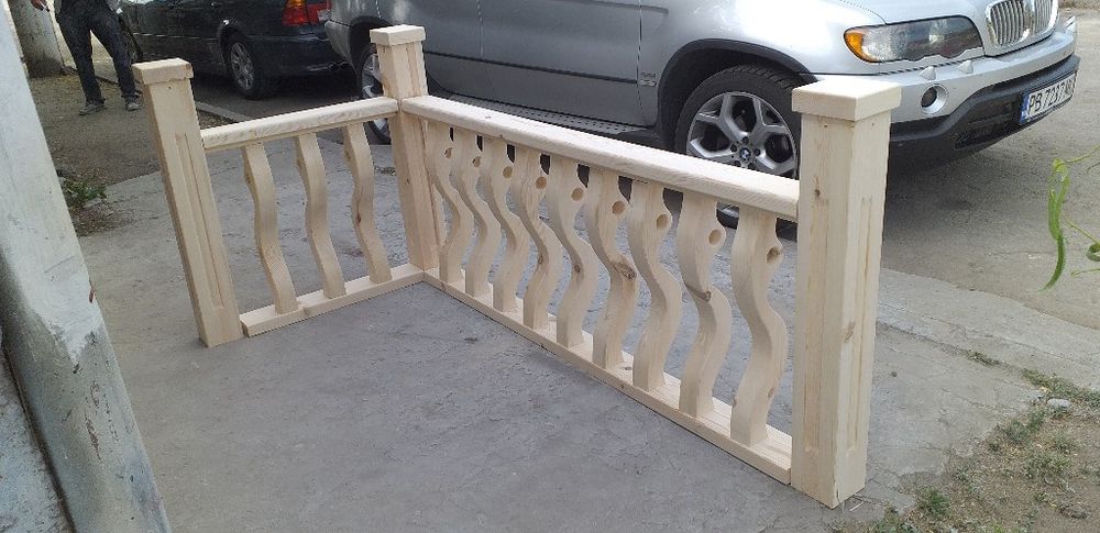 Дървен парапет по размер