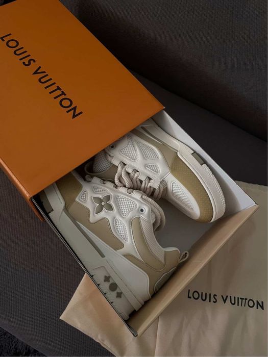 Lv skate nr 44 crem